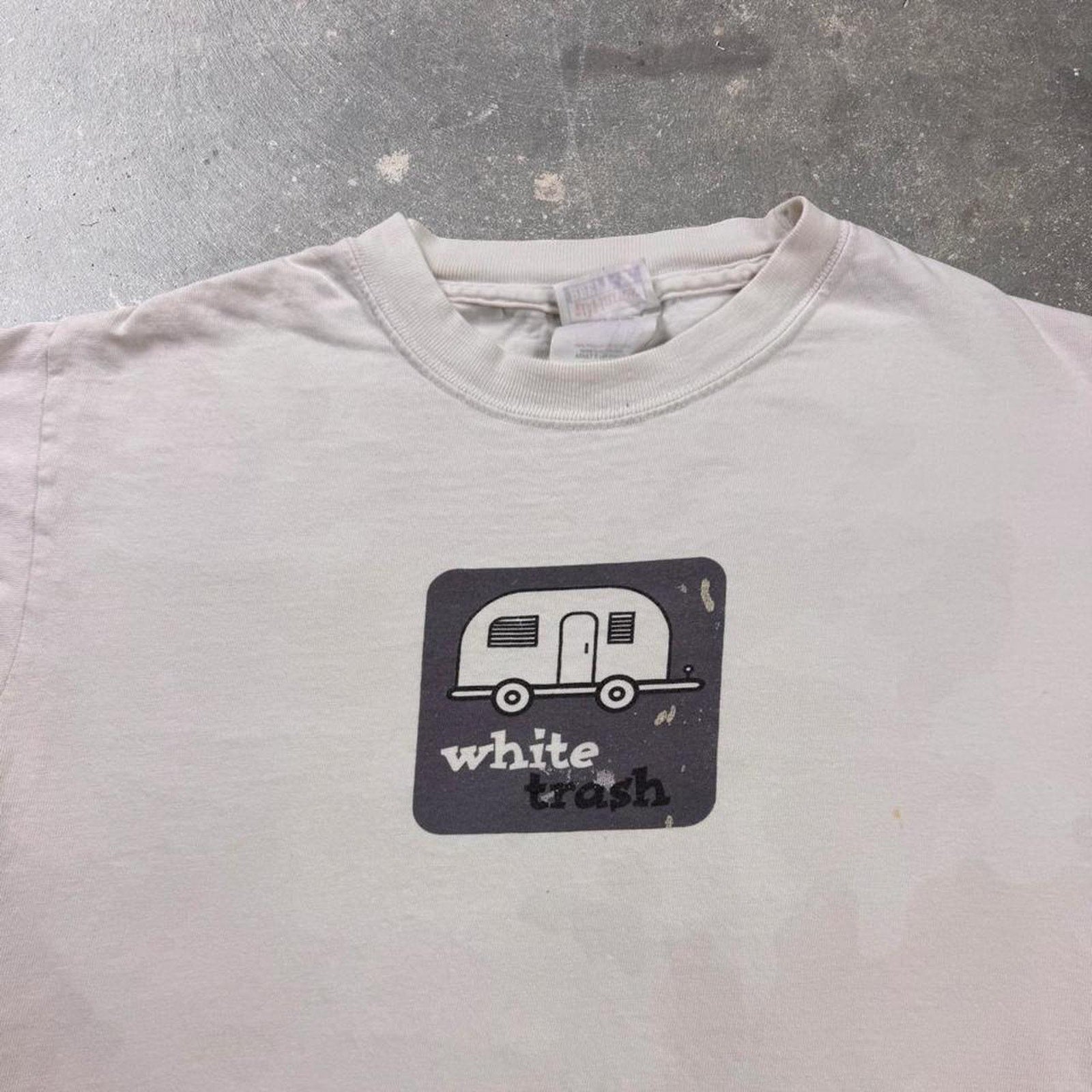 2000s White Trash Camper Graphic Tee | Small