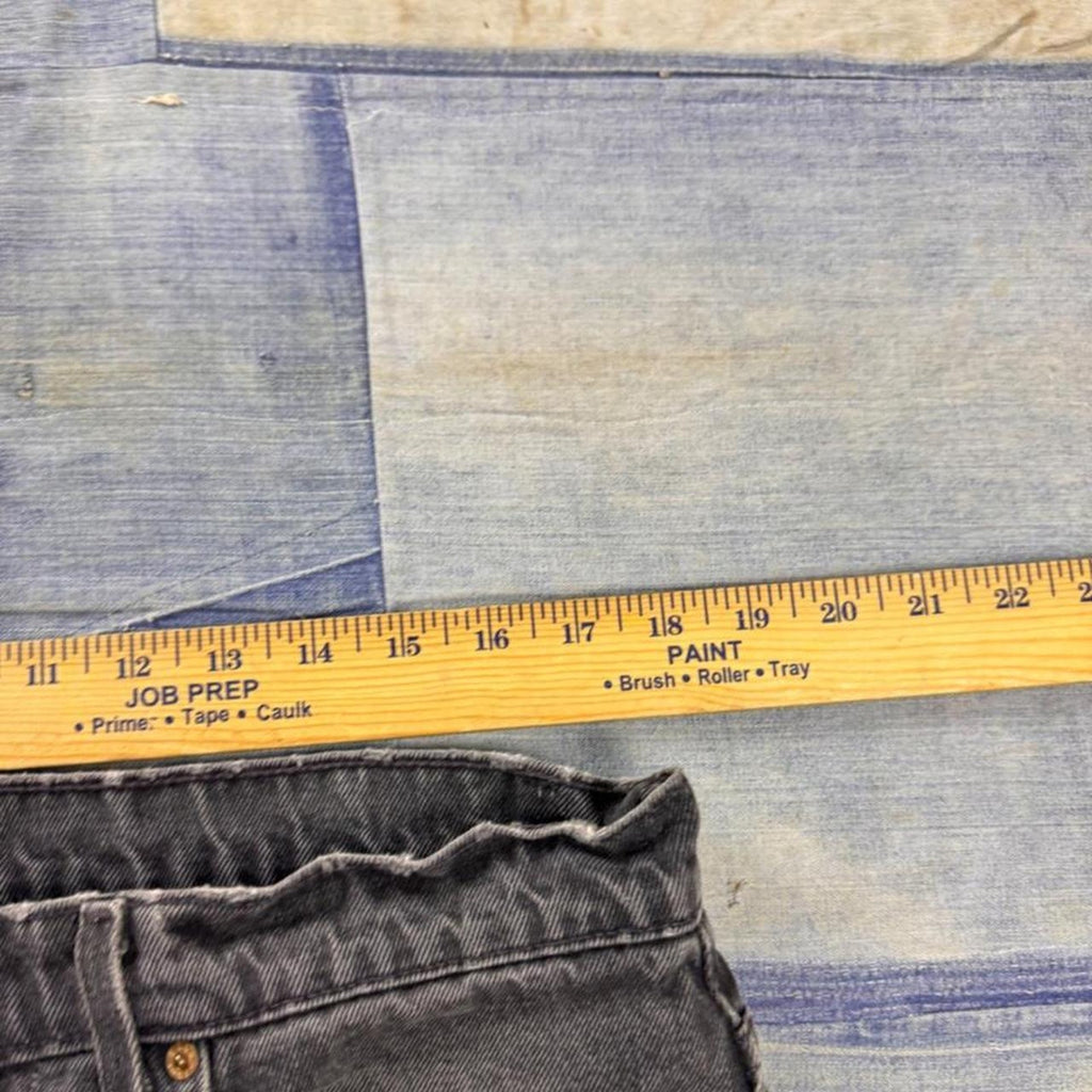 1990s Levi’s 505 Distressed Faded Black Jeans | 36x30.5