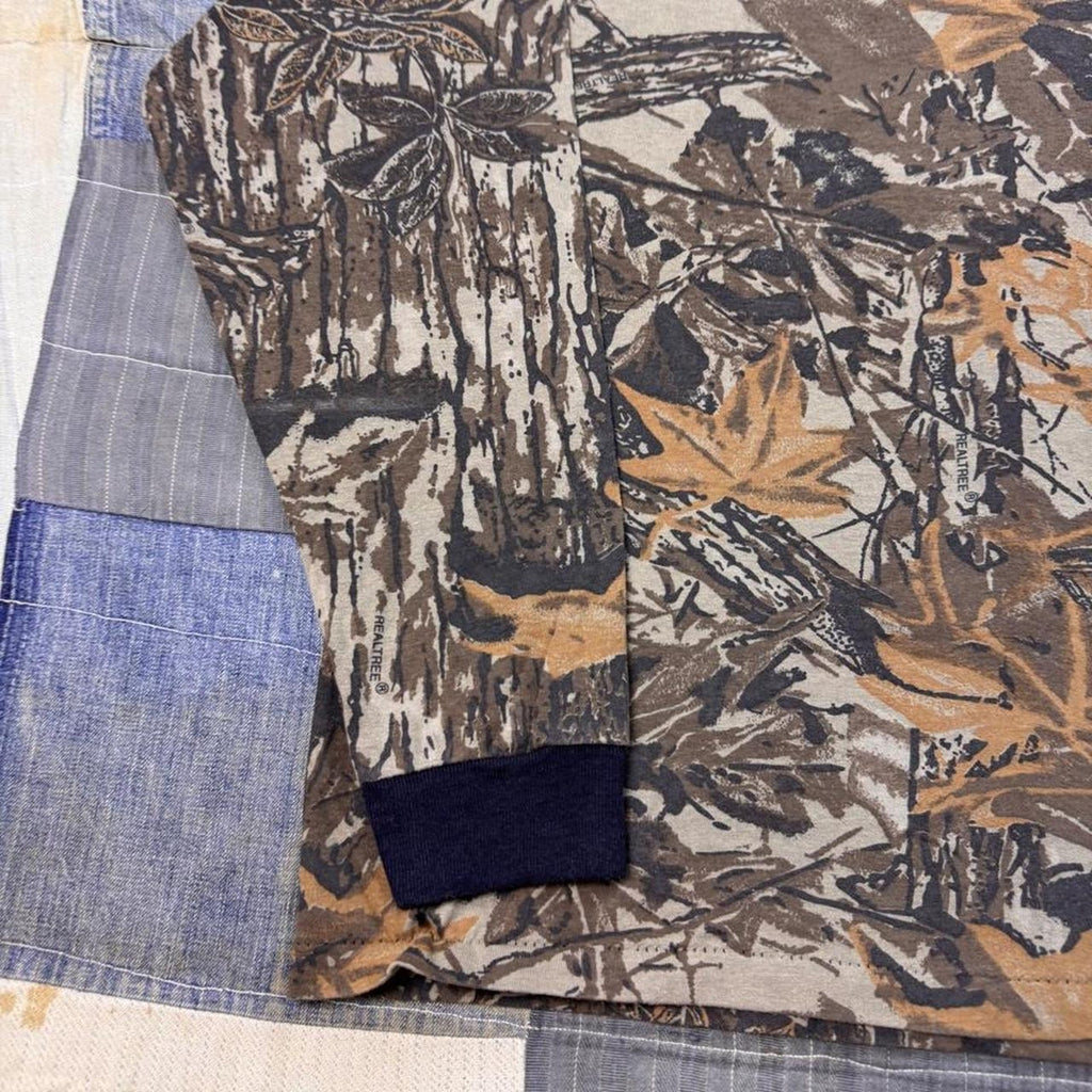 1990s Liberty Realtree Camo Long Sleeve Pocket Tee | Large
