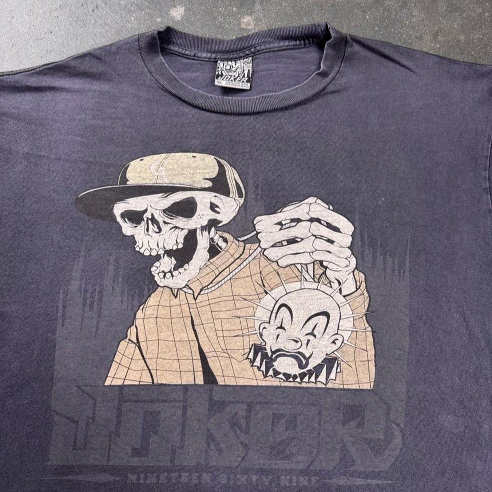2000s Joker Mr. Cartoon Skeleton Puppet Tee | XL