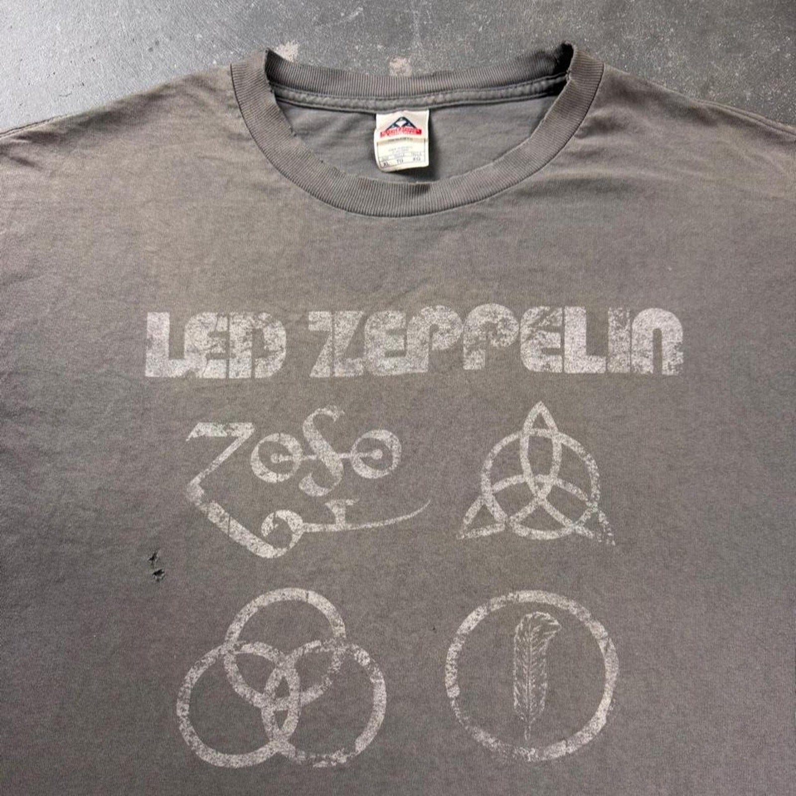 2000s Led Zeppelin Distressed Tee | XL