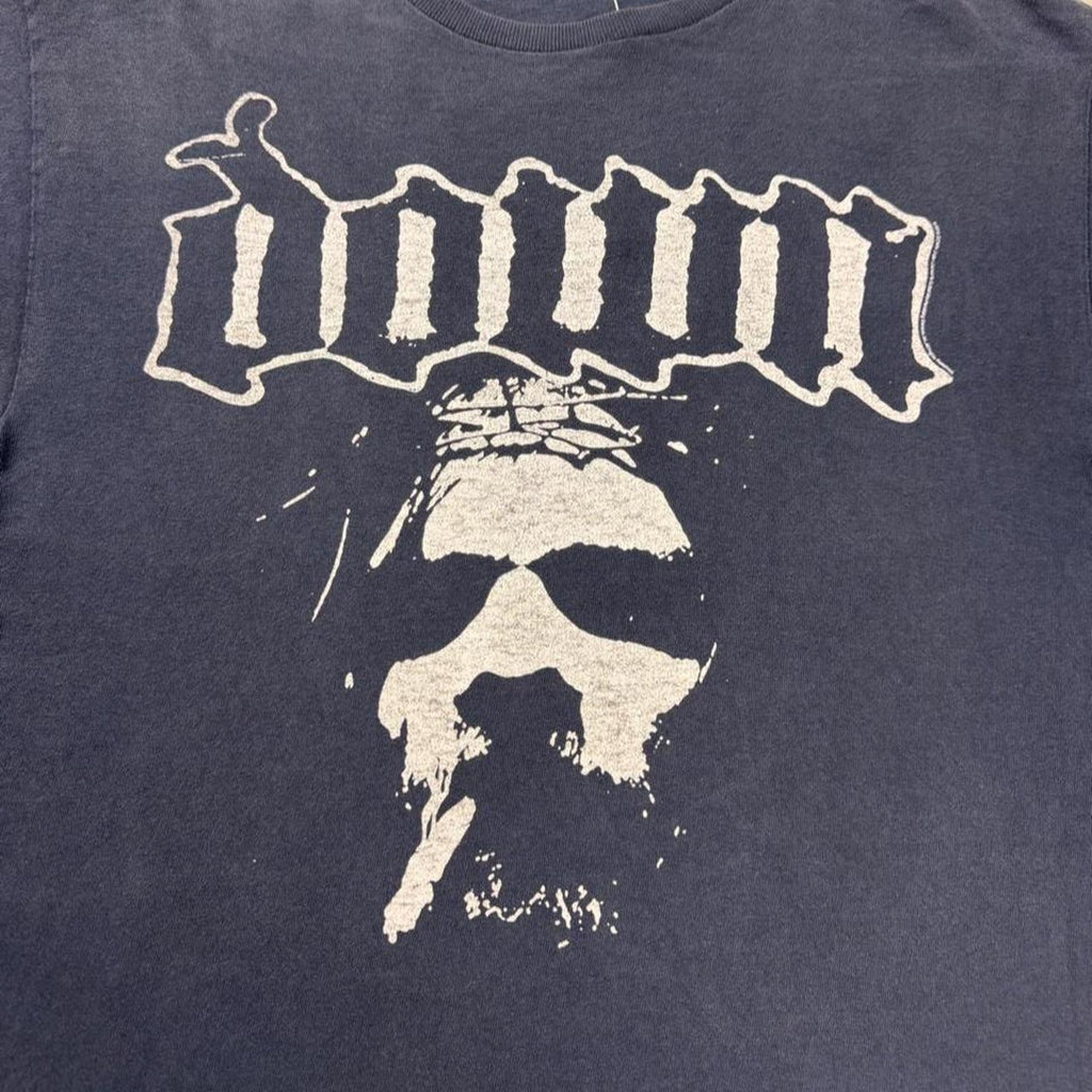 2000s Down Band Portrait Graphic Tee | Large