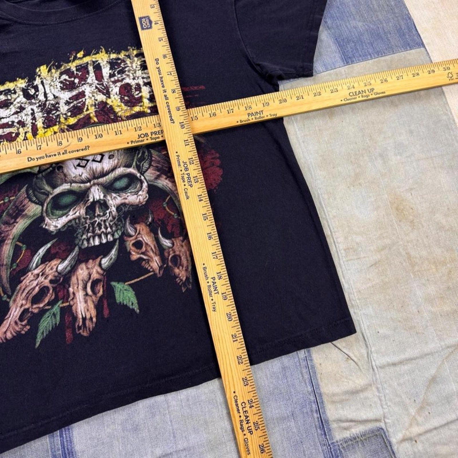 2000s Suicide Silence Skull Horns Deathcore Band Tee | Medium