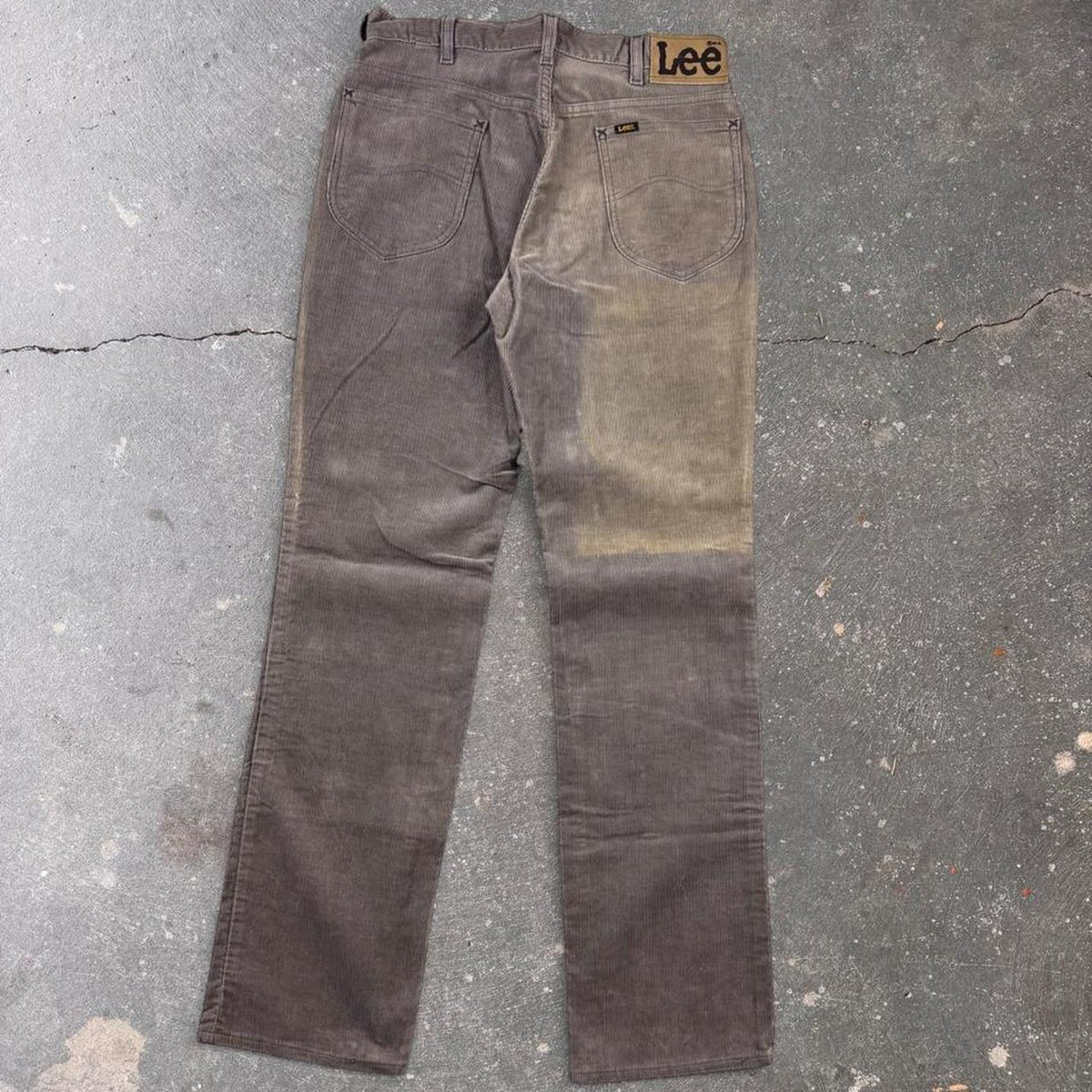 Late 1970s Lee Gray Corduroy Straight Leg Pants | 31 x 32